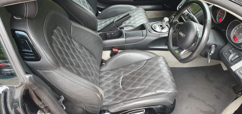 2007 Audi R8 Black - Image 2